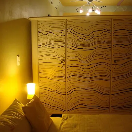 Art Apartahotel
